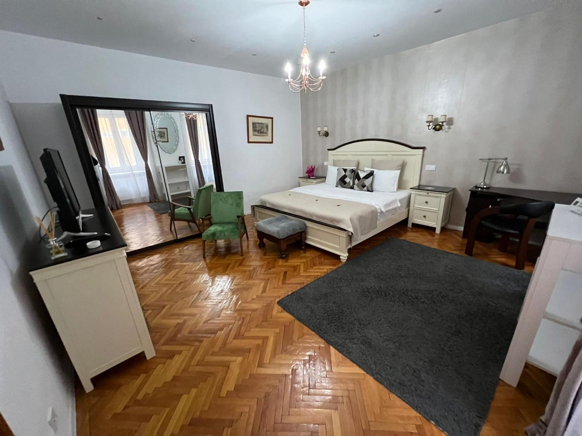 Apartment Royal